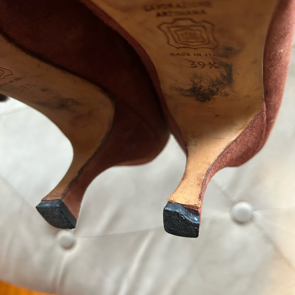 Manolo Blahnik Women’s 39.5 8.5 9 Leather Rust Orange Pump Heels - Picture 5 of 8